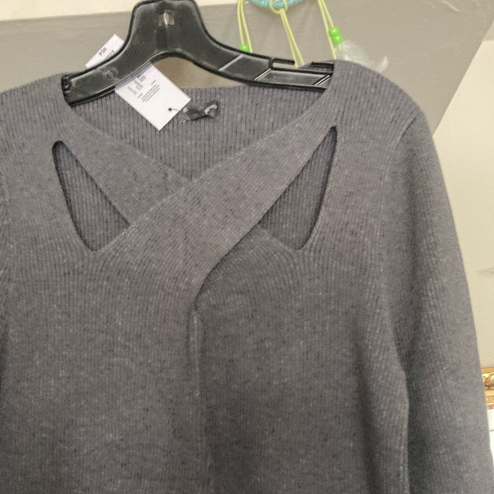 Women’s brand new sweater charcoal gray